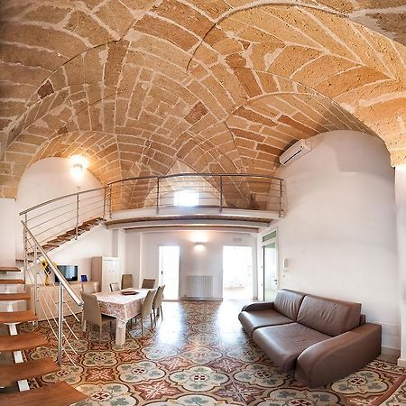 Casa Via Dante Apartment Leverano Bagian luar foto