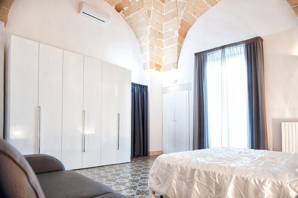 Casa Via Dante Apartment Leverano Bagian luar foto