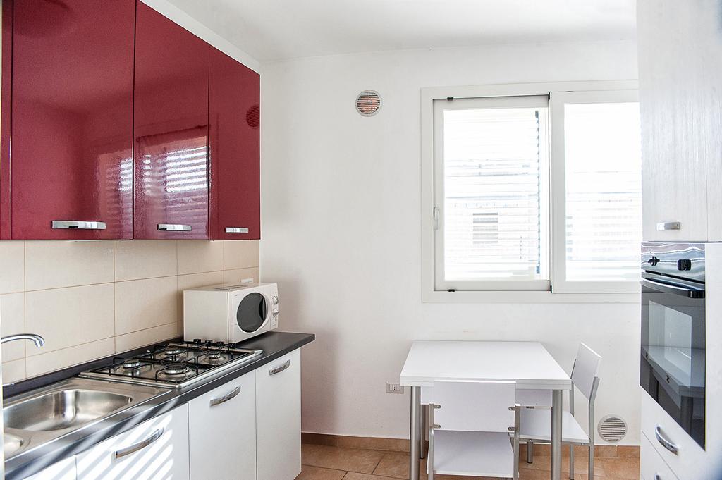 Casa Via Dante Apartment Leverano Bagian luar foto
